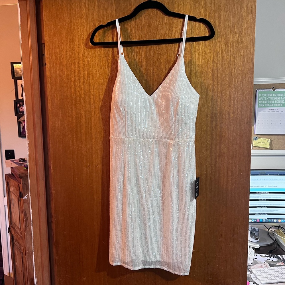 Lulus White sequin Mini Dress // Large